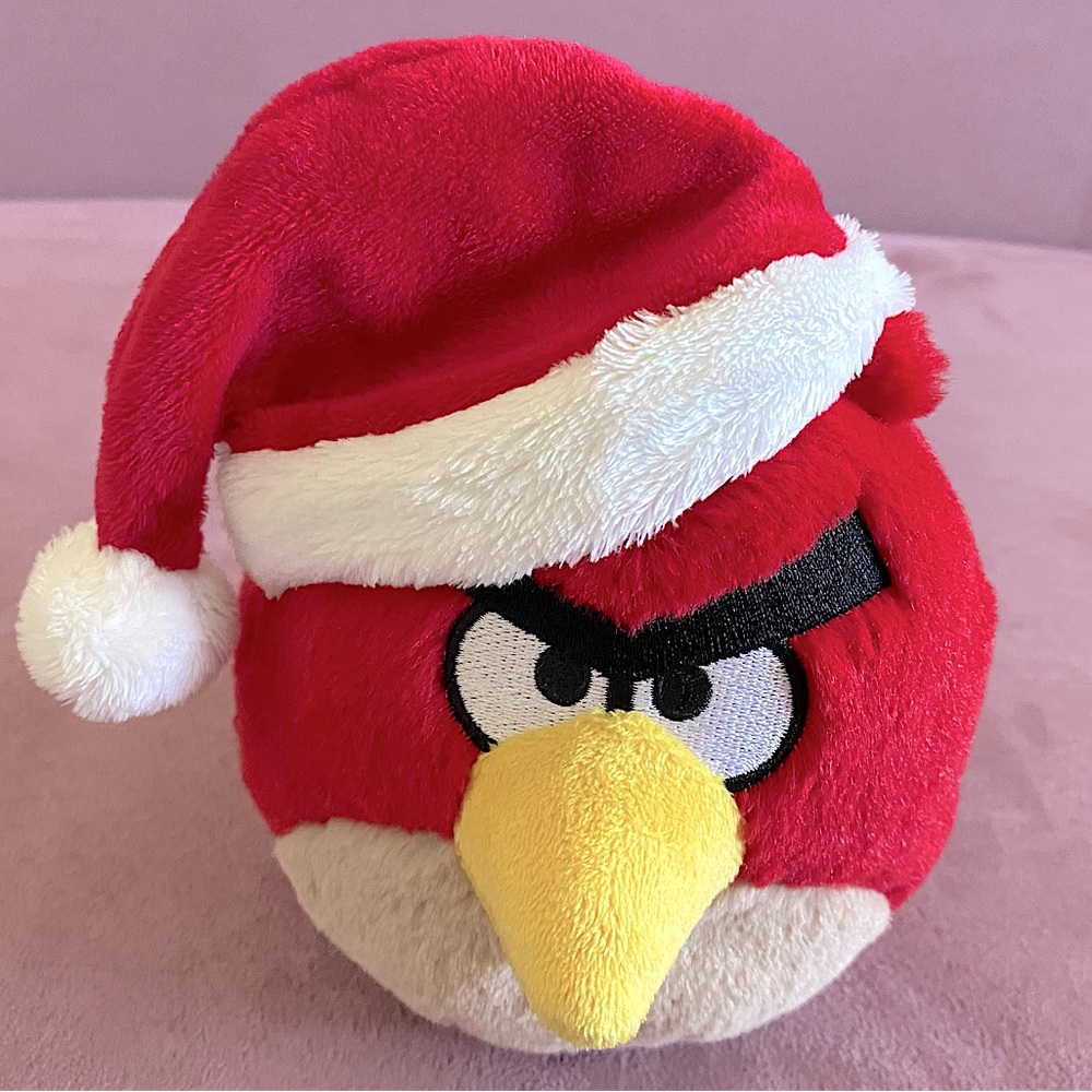 Angry Birds Christmas Holiday Red Bird with Santa Hat Plush Toy & Sound Effects
